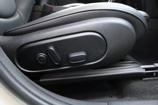 MINI Countryman 2023 - 1.5 Cooper S E ALL4 Chili / Plug In Hybrid / Leder изображение 35