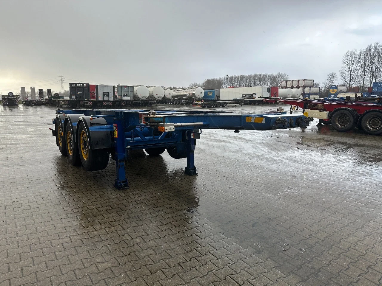 Burg 2003 - 20FT/3-axles / empty weight: 3.290kg / SAF DISC / ADR (EXII, EXII, FL, OX, AT) / LIFTAXLE / NL-Chassis immagine 23