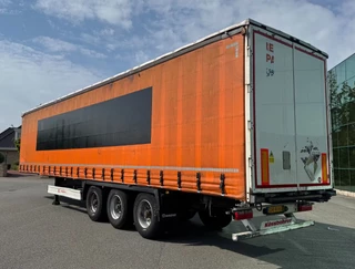 KAESSBOHRER N/A 2018 - MAXIMA   DRUM BRAKES     SLIDING ROOF   NO RUST GALVANISED CHASSIS    TOP CONDITION    NL TRAILER    10 PIECES bild 3