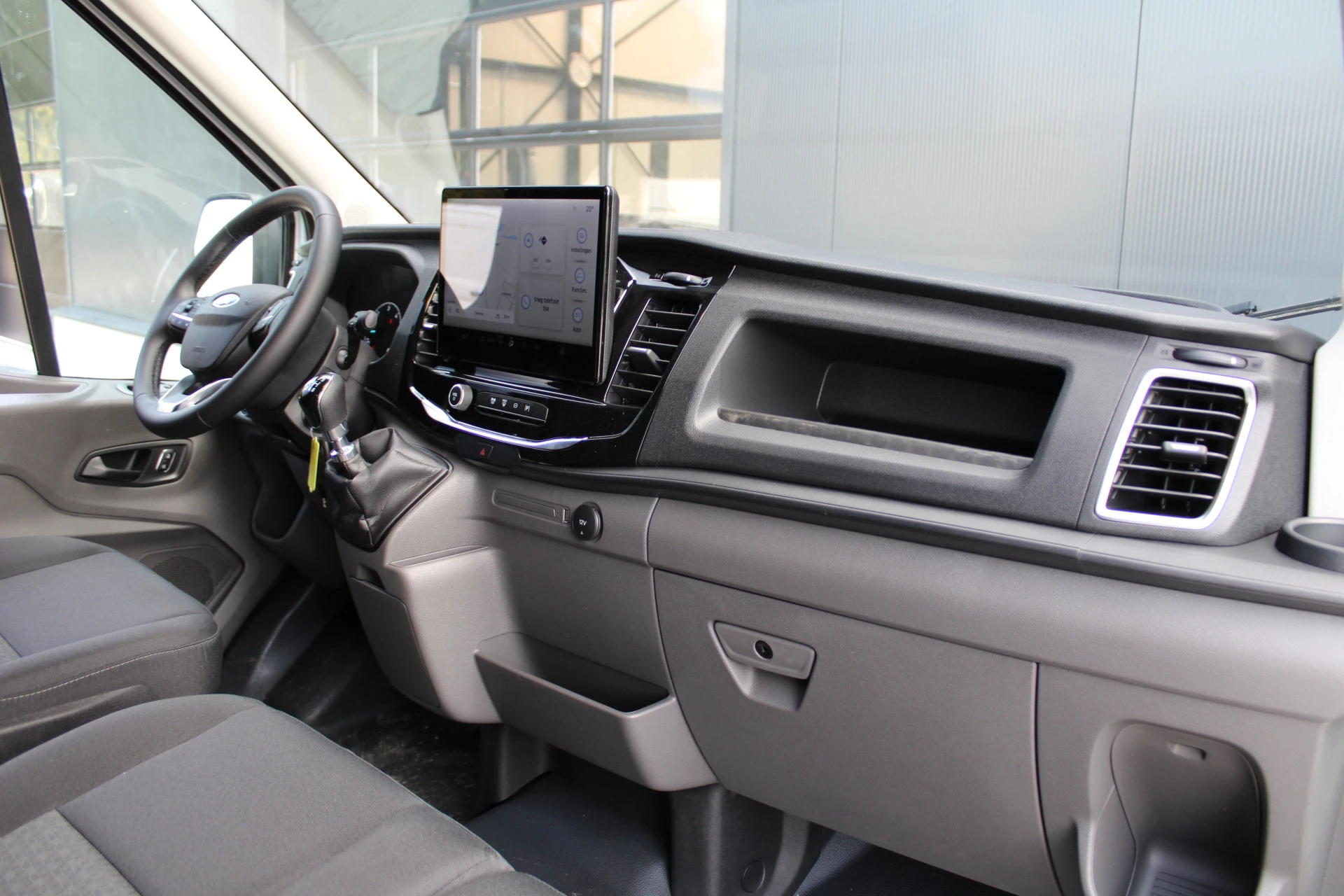 Ford Transit 2024 - 350 2.0 TDCI L3H2 Trend MHEV 170pk Trend - Navigatie - Blind Spot - Adaptive cruise - Camera - 270gr deuren - Trekhaak - Rijklaar Bild 37