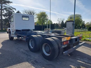 Scania 113 1993 - T113 6x4 STEEL image 4