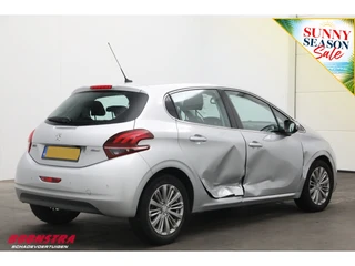 Peugeot 208 2017 - 1.2 PureTech Allure Apple/Android Navi Clima Cruise Camera 64.916 km! afbeelding 3 miniatuur