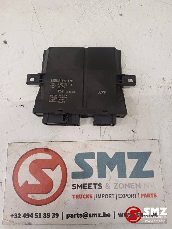 Mercedes-Benz 2014 - Occ ECU rechterdeur besturingseenheid Mercedes afbeelding 1