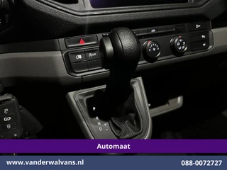 Volkswagen Crafter 2023 - 2.0 TDI 141pk Automaat L3H3 L2H2 Euro6 Airco | Camera | Navigatie | Apple Carplay | Adaptieve Cruisecontrol | 3000kg Trekhaak zdjęcie 2 miniatura