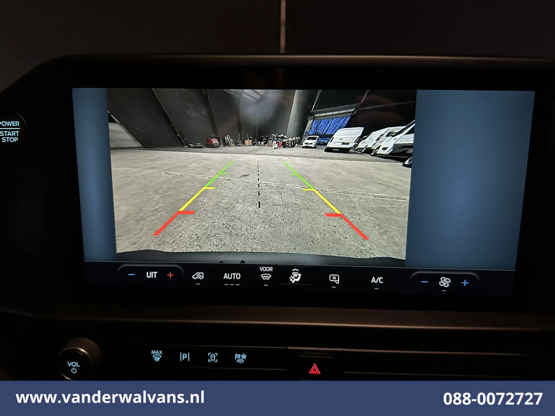 Ford Transit Custom 2024 - 2.0 TDCI 111pk L1H1 Euro6 Airco | Camera | LED | Apple Carplay | Cruisecontrol zdjęcie 2