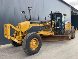 Cat 2014 - 140M te koop