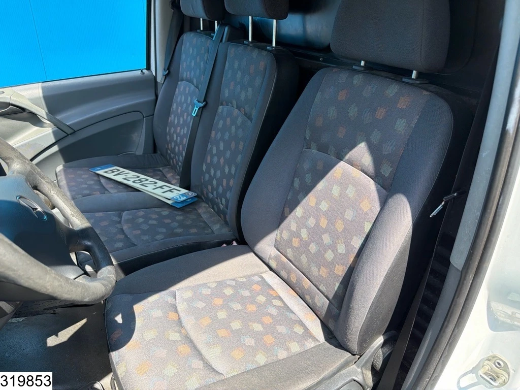 Mercedes-Benz Vito 2007 - Manual изображение 9