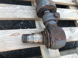 Ginaf N/A - HYDRAULISCHE STUURCILINDER afbeelding 3
