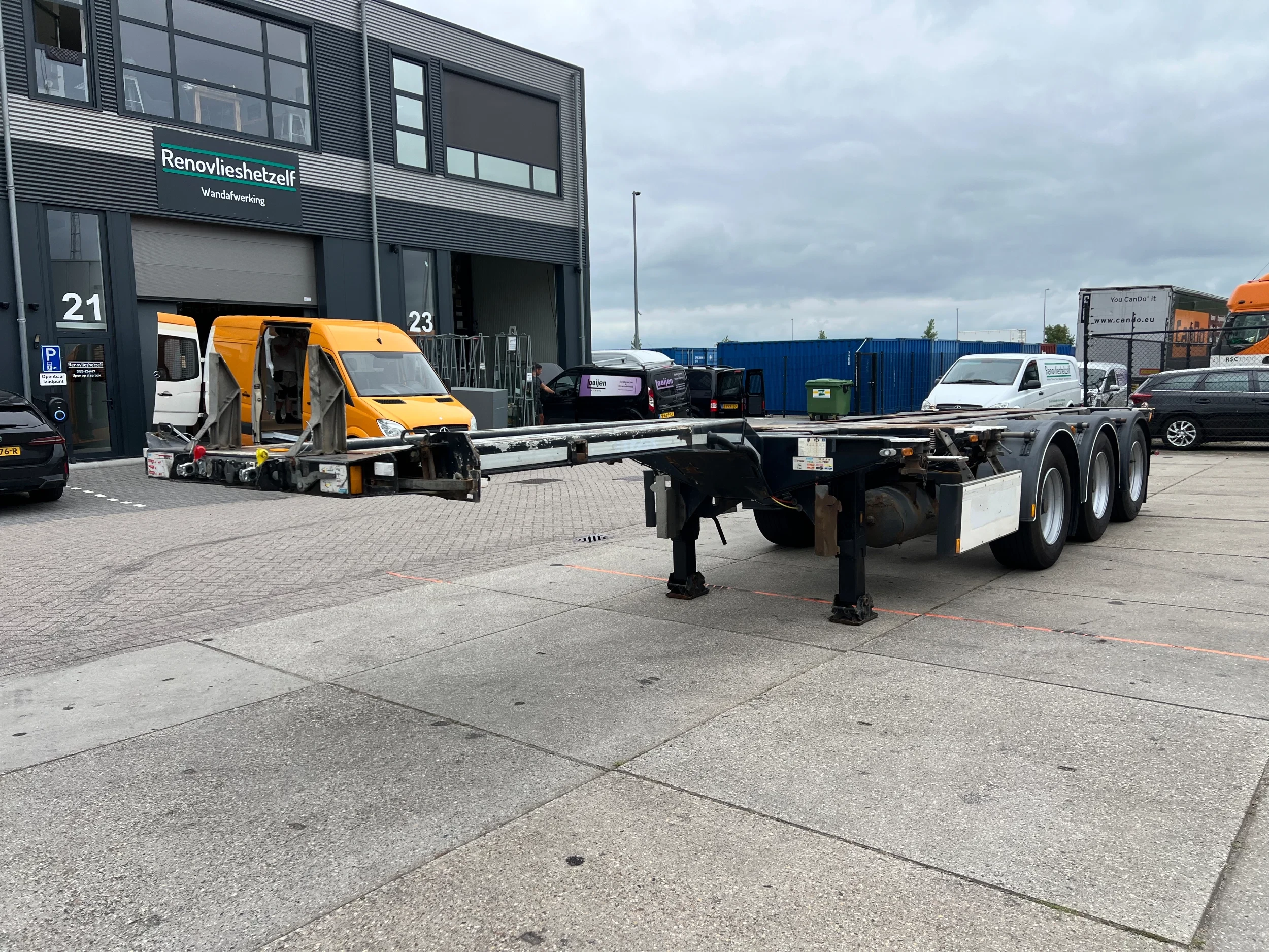 D-TEC 2015 - FT-LS-S VCC-01 / 3x Extendable / 1x Lift Axle afbeelding 3