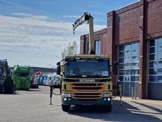 Scania P 2012 - P400 8x4*4 - Palfinger PK18002-EH Crane - Extendable - Steering axle - Euro 5 image 6