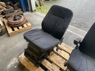 DAF N/A - 0082940 BIJRIJDERSSTOEL ISRI immagine 1