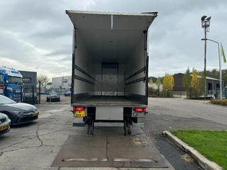 Volvo FE 250 2013 - 4X2 - EURO 6 + THERMOKING T-500R + DHOLLANDIA LIFT obrazek 8