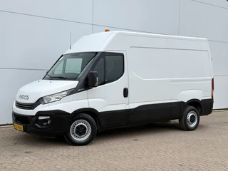 Iveco Daily 2019 - 35S14 2.3 L2H2 Airco Cruise Control 3,5t Trekhaak Kastwand Inbouw for sale