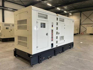 Cummins 2026 - QSZ13-G10 - 600 kVA Generator - DPX-19847 immagine 2 miniatura