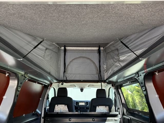 Peugeot Expert 2022 - 2.0 BlueHDI 145 PK / FIXXTER HEFDAK / THULE LUIFEL / ZONNEPANELEN / DRAAISTOELEN / GRIJS KENTEKEN / CAMERA immagine 17