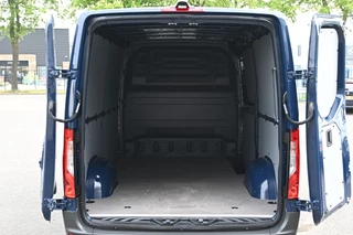 Mercedes-Benz Sprinter 2024 - 315 CDI L2H1 RWD bild 11