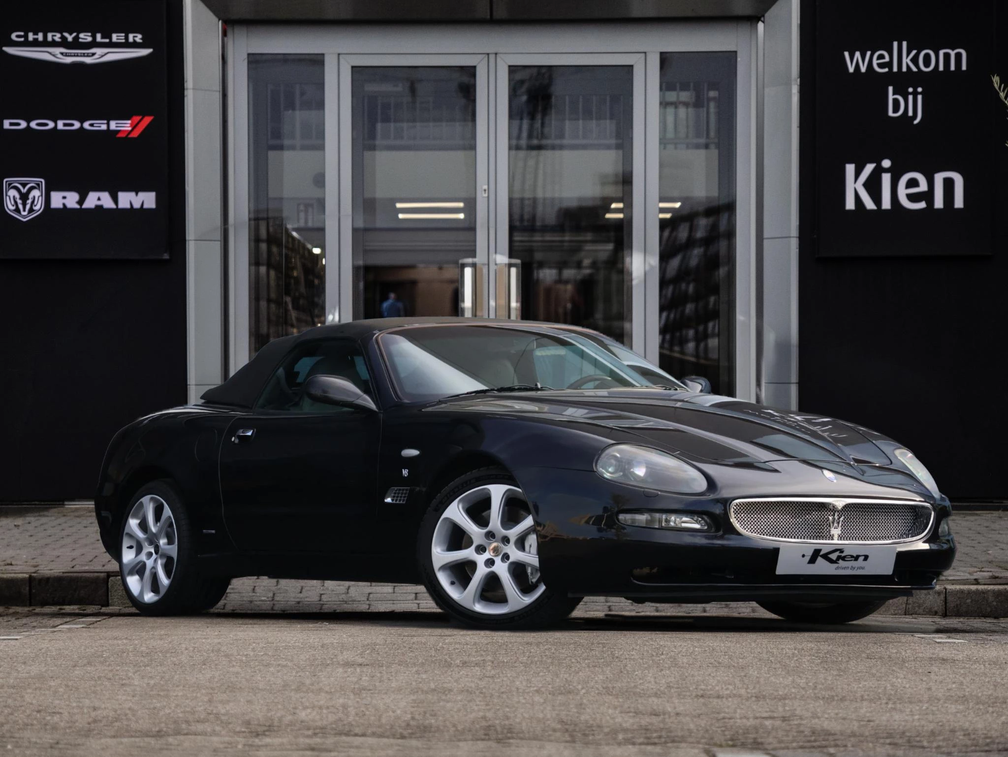 Maserati Spyder 2003 - 4.2 Cambiocorsa afbeelding 1
