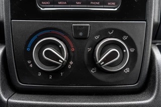 Peugeot Boxer 2021 - 330 2.2 BlueHDi 120 L2H2 Premium | Camera | Cruise | Navi | Airco | Trekhaak imagen 23