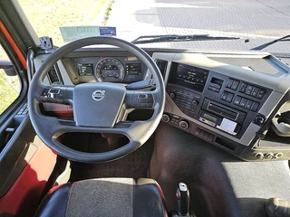 Volvo N/A 2014 - FM 330 zdjecie 8