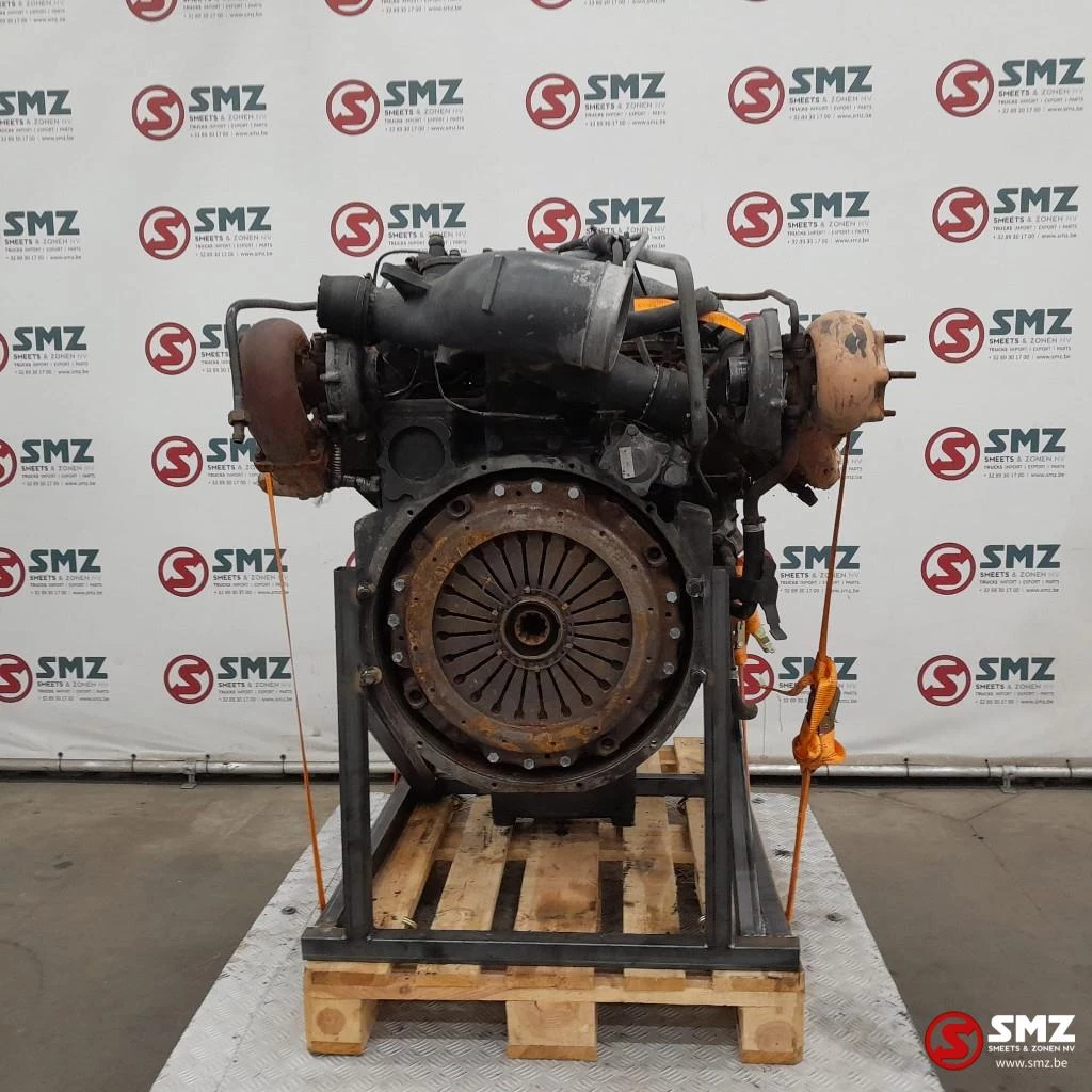 Mercedes-Benz - Occ motor OM442LA Mercedes obrázek 4