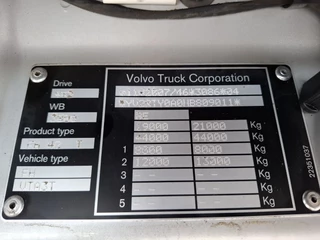 Volvo FH 2017 - FH4-460 / VEB+ / HYDRAULICS / TUV:17-02-2027 / DOUBLE TANK / LWDS / FRIDGE / AUTOMATIC / EURO-6 / 2017 image 26
