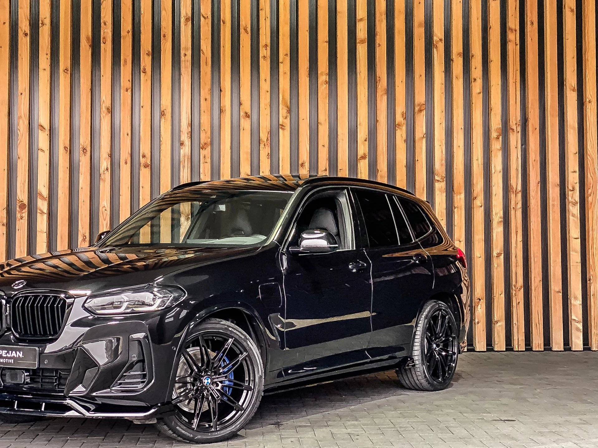 BMW X3 2023 - xDrive30e 292PK High Executive M-Sport изображение 28