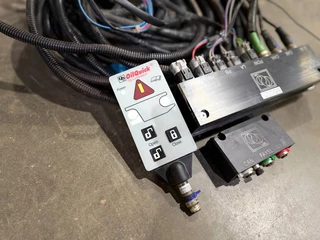 OilQuick N/A 2010 - OQ80 - M318D / M320F / M322D / 320D / 320E / 323D image 22