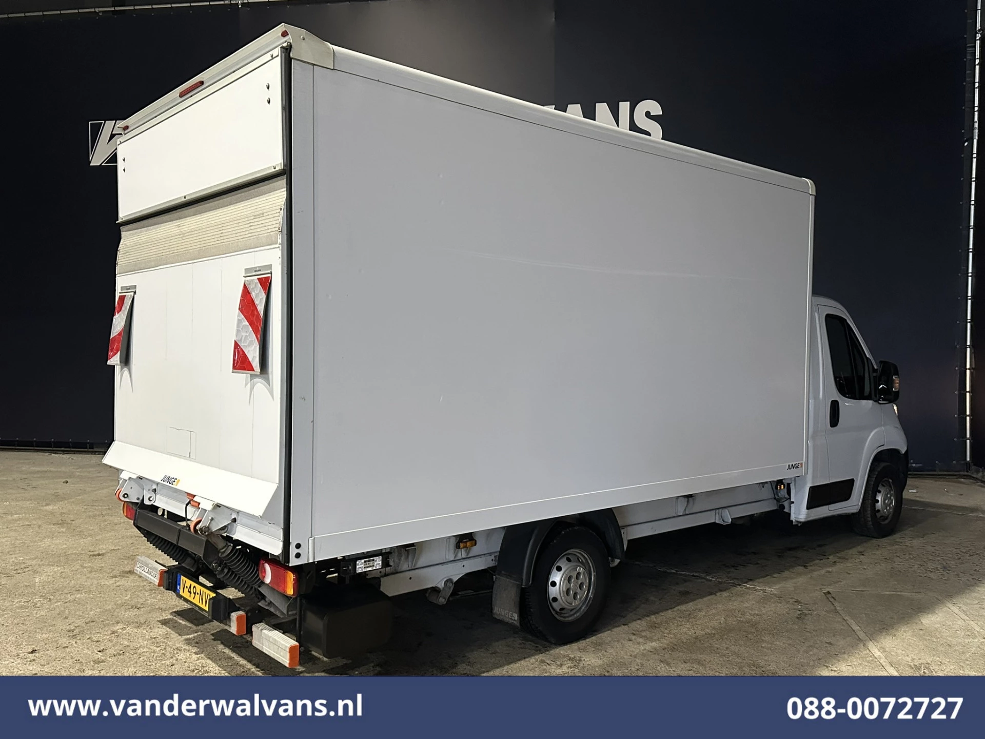 Citroën Jumper 2022 - 2.2 BlueHDi 141pk Bakwagen 436cm Lang Laadklep Euro6 Airco | 1115kg laadvermogen | Cruisecontrol Bild 10