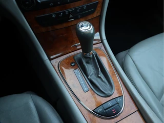 Mercedes-Benz E-Class 2007 - E350 Extended - Limousine - Binz - 8 Persoons - Volgauto image 14