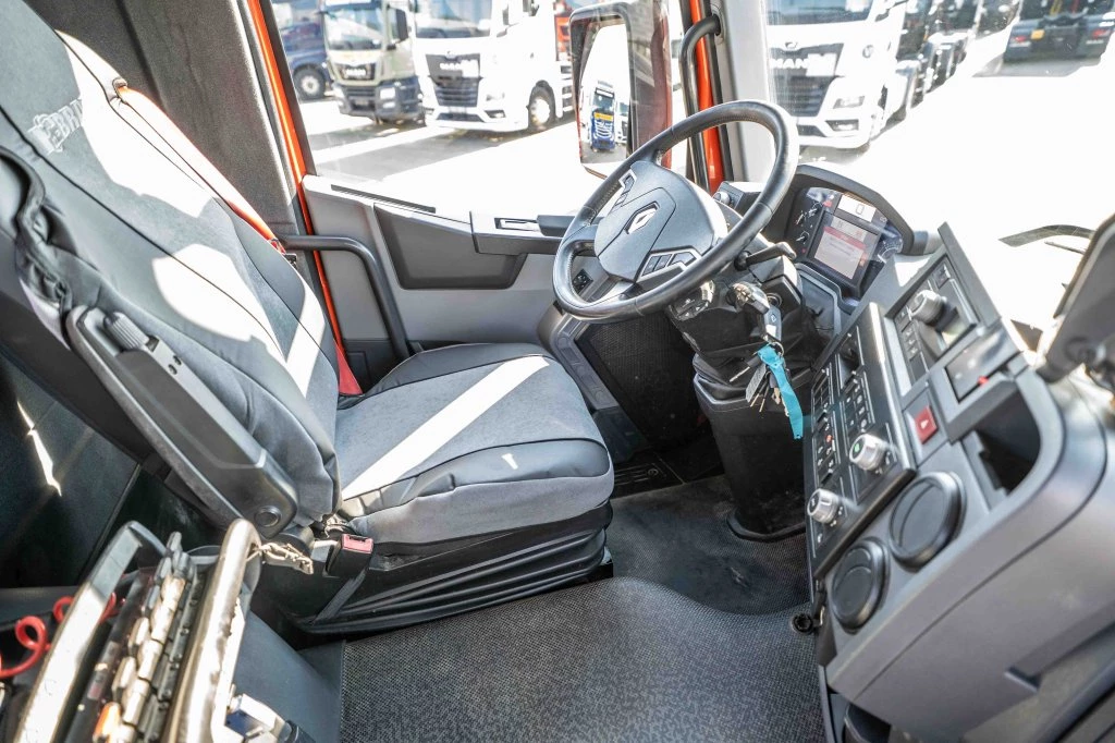 Renault 2014 - K380 DXI -6x4+HIAB 21 T/m+4 EXT obrázek 25