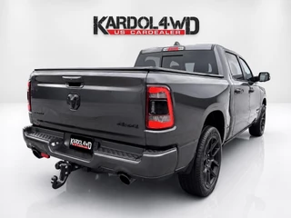 Dodge Ram 1500 2024 - 5.7 V8 4x4 Crew Cab Sport BPM VRIJ! | Luchtvering | LPG | Elec.treeplanken | zdjecie 7
