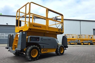 Haulotte 2018 - Compact 12DX Diesel, 4x4 Drive, 12m Working Height immagine 2 miniatura