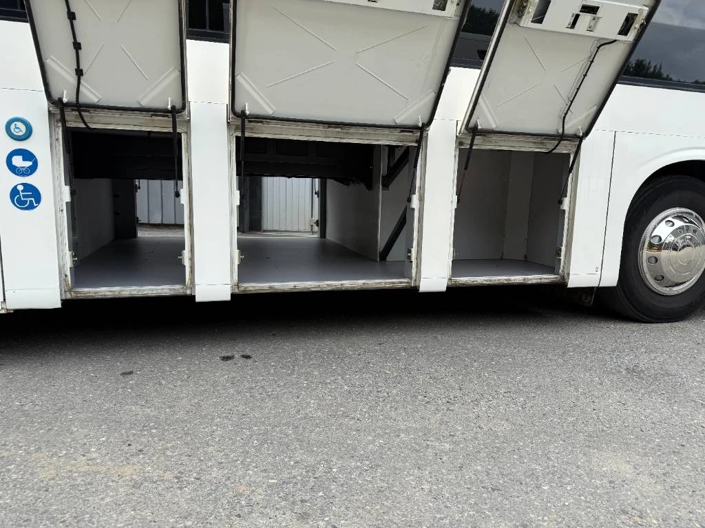 Volvo 2017 - 8900. 12,2m. 29 Units! Bild 22