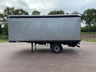 Blomenröhr N/A 2003 - Be oplegger 5.5 ton schuifzeilen schuifdak en laadklep 750 kg afbeelding 2