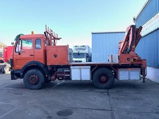 Mercedes-Benz 1922 1988 - AK 4x4 V6 WITH ONLY 128.500 KM!! AND HMF 1003K2 CRANE (MANUAL GEARBOX / FULL STEEL SUSPENSION / REDUCTION AXLE / P.T.O. / ETC.) obrazek 5