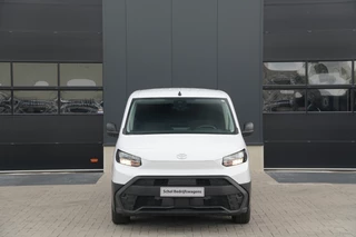 Toyota ProAce 2024 - CITY 1.5 D-4D L1 100pk - Airco - DAB - PDC - Trekhaak - Rijklaar image 2