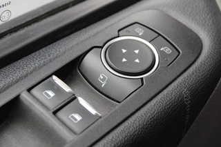 Ford Transit Custom 2022 - 320 2.0 TDCI L1H1 Tourneo 170pk - Automaat - Leder - ACC - 1+1 stoelopstelling - Bi-Xenon -Stoelverwarming - Rijklaar изображение 20