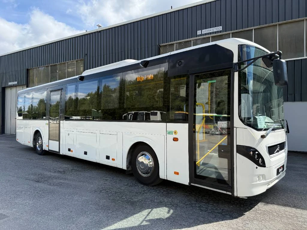 Volvo 2014 - 8900. 12,2m. 2 Units! afbeelding 1