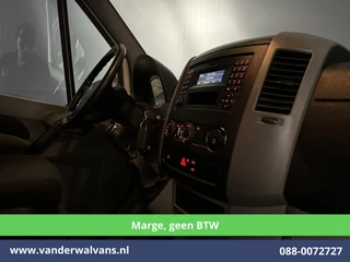 Volkswagen Crafter 2016 - 2.0 TDI 164pk **MARGE, geen BTW** L2H2 Inrichting Airco | Trekhaak | Cruisecontrol image 12