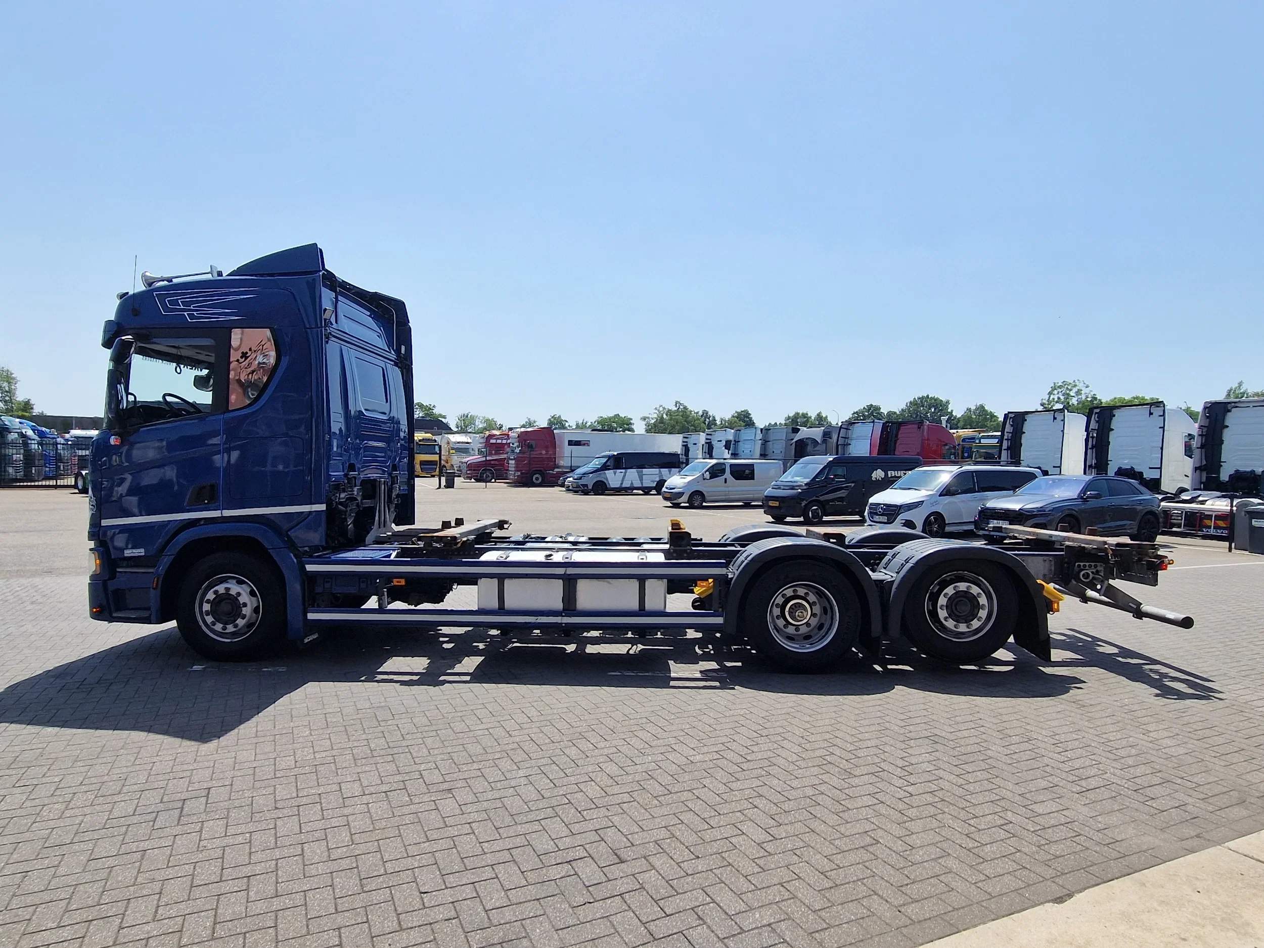 Scania R 2020 - R450 NGS 6x2*4 BDF - Retarder - Steering axle rear - Full air - Leather afbeelding 4