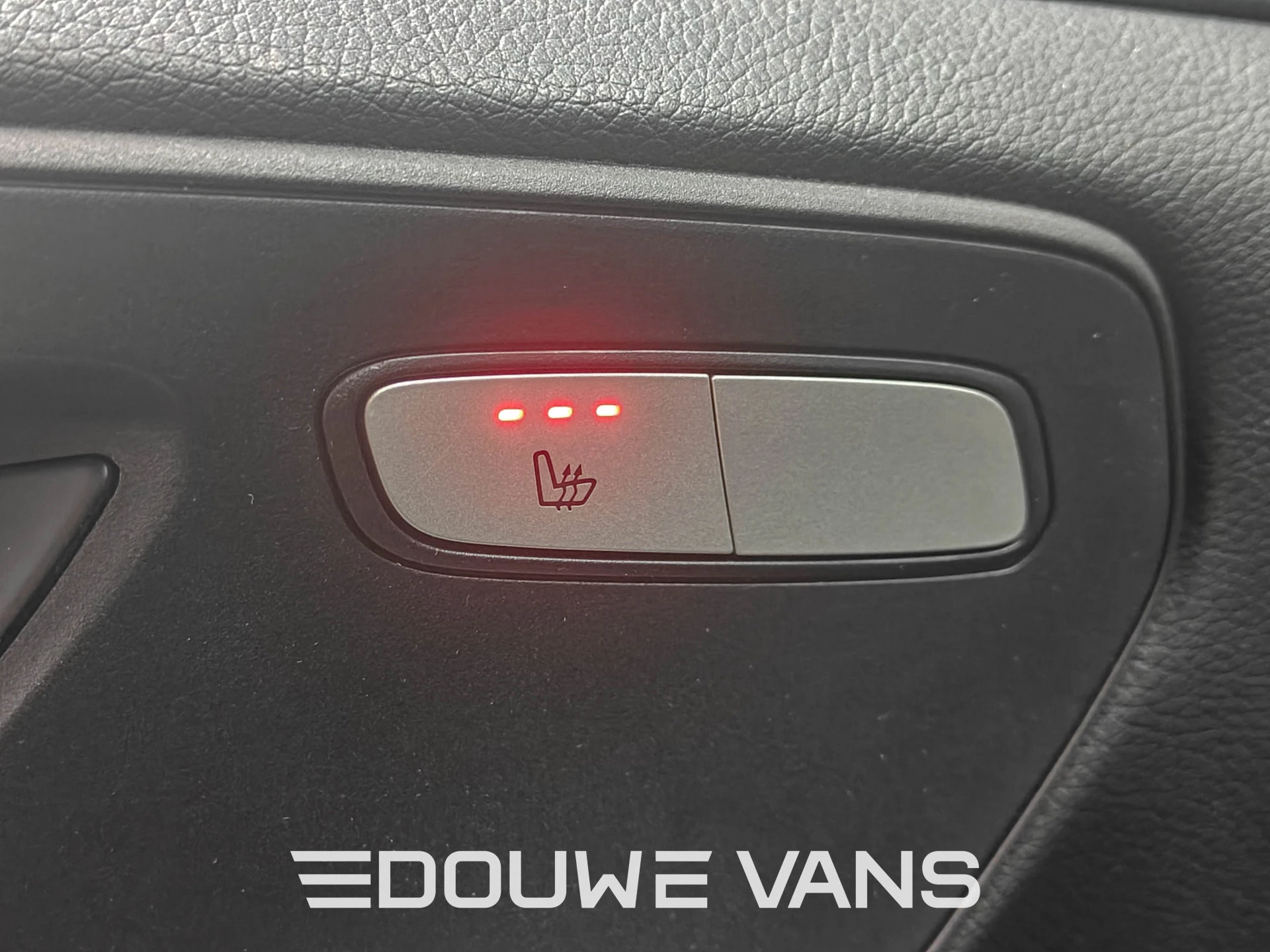 Mercedes-Benz V-Class 2019 - V220 L2 Edition Trekhaak LED Enkel Cabine Bild 25