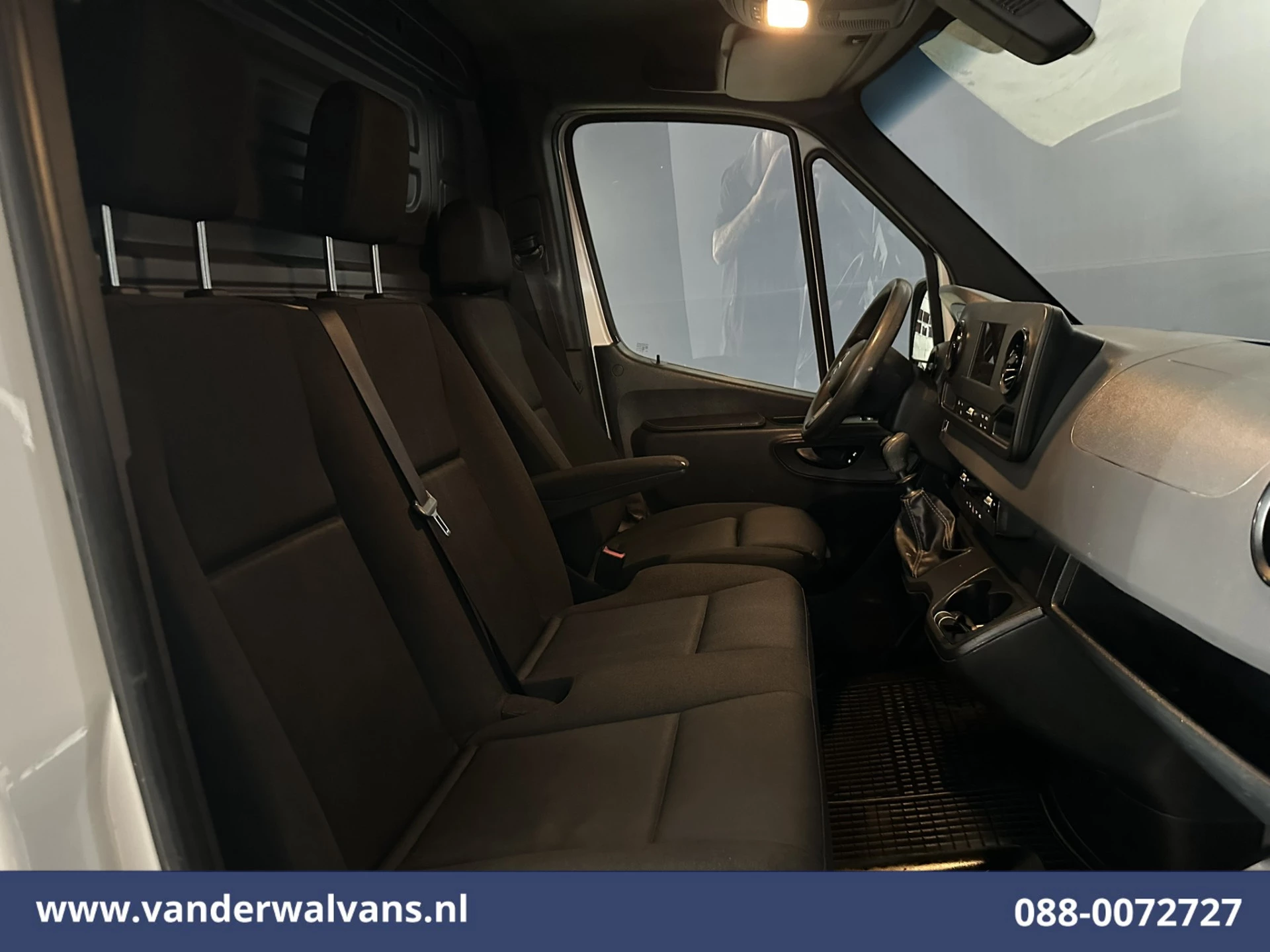 Mercedes-Benz Sprinter 2020 - 314 CDI 143pk L2H1 Euro6 Airco | Camera | Apple Carplay | Trekhaak | Chauffeursstoel imagem 6