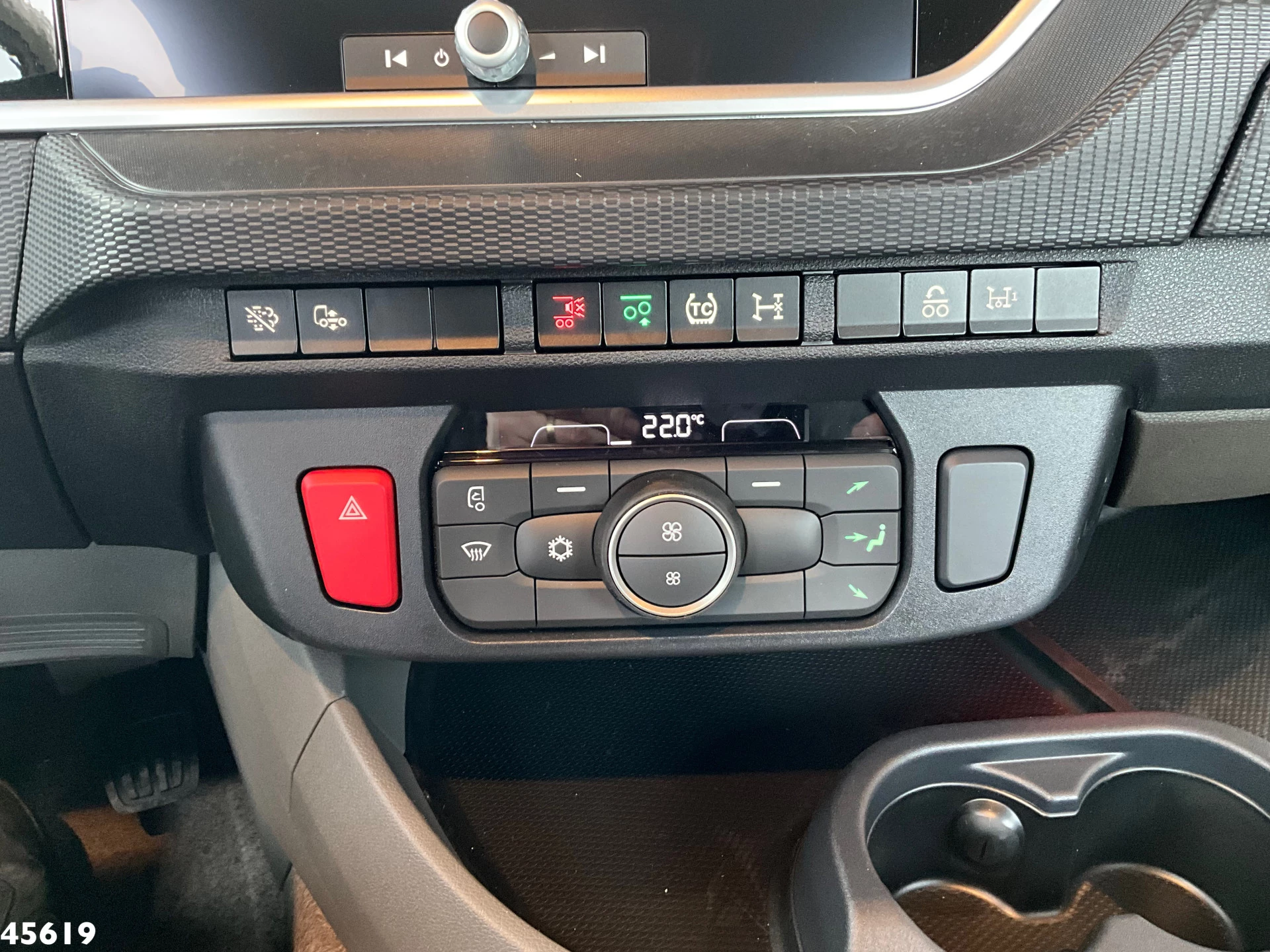 DAF FAN XD 450 Euro 6 Hyvalift 26 Ton haakarmsysteem 2026 obrázek 13