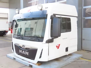 MAN TGX - 81600007919 Cabine XLX immagine 3