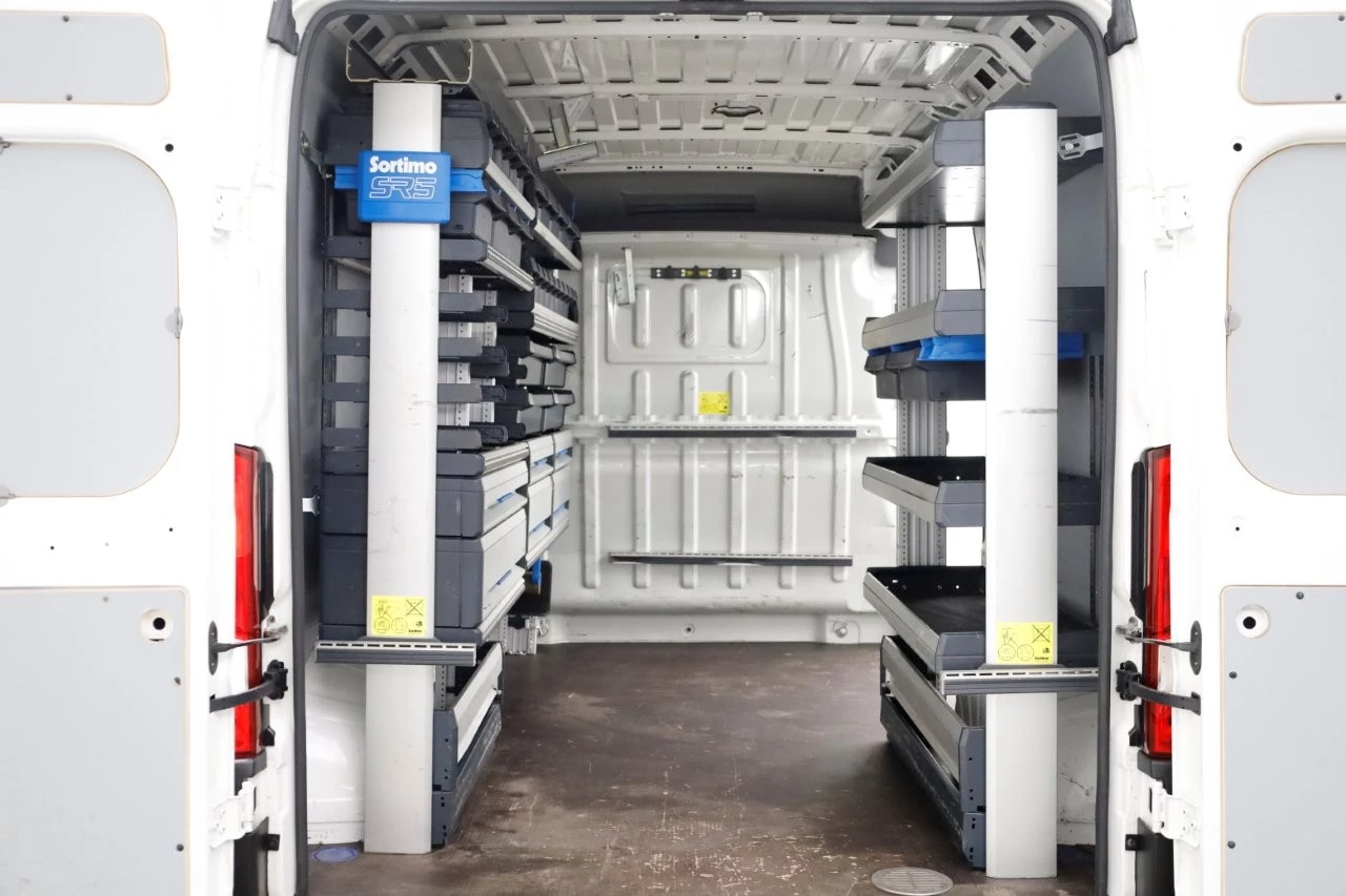 Peugeot Boxer 2019 - 335 2.0 BlueHDI 130pk L2H2 Premium Airco/Navi/Inrichting 10-2019 obrázek 5