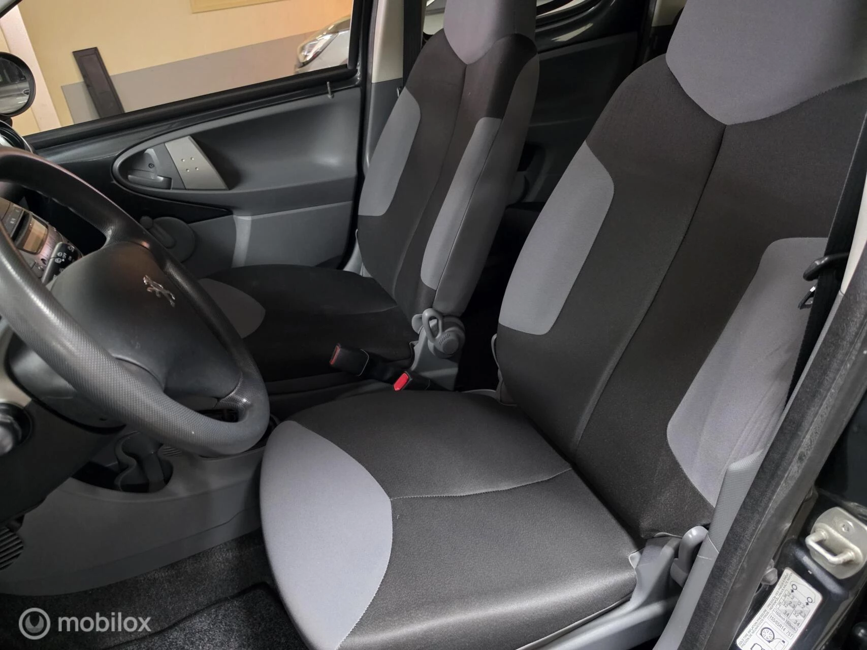 Peugeot 107 2011 - 1.0-12V Accent afbeelding 8