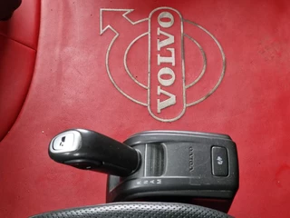 Volvo FH 2020 - 13.460 Globetrotter 4x2 - I Save - Custom interior - Sliding 5th wheel - VEB+ bild 18