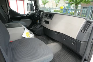 Volvo 240 2013 - FL | Carrier SUPRA 950Mt / Bi-temp | 3 Compartments | 575845Km | 2013 | 12Ton | 6 Cylinder | Dhollandia 1500Kg | Luxembourg Truck obrazek 47