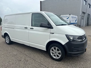 Volkswagen Transporter 2017 - 2.0TDI L2H1 Airco Navi Cruisecontrol Trekhaak EURO 6 afbeelding 3