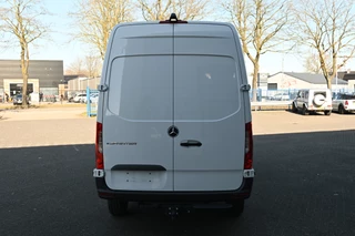 Mercedes-Benz eSprinter 2024 - 314 RWD L2H2 Pro 56kWh imagen 10